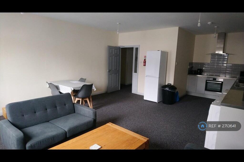 Main image of property: The Square, Kenilworth, CV8