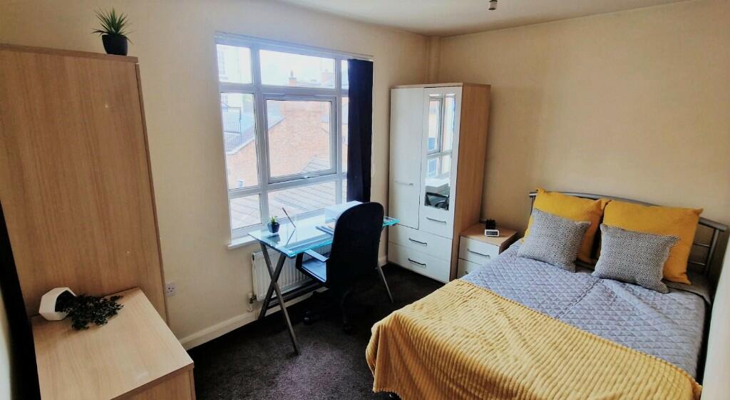 4 bedroom apartment for rent in FLAT 14 Bowling Green Street,Leicester,LE1 6AT, LE1