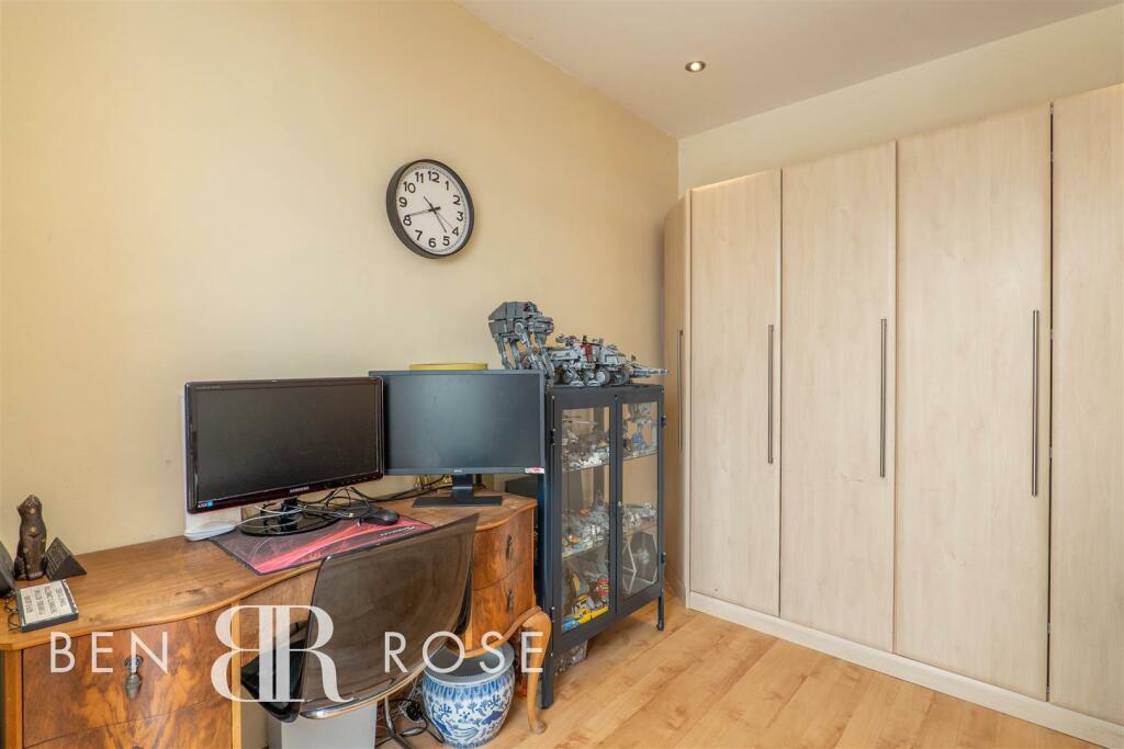 3 bedroom semidetached house for sale in New Road, Coppull, Chorley, PR7