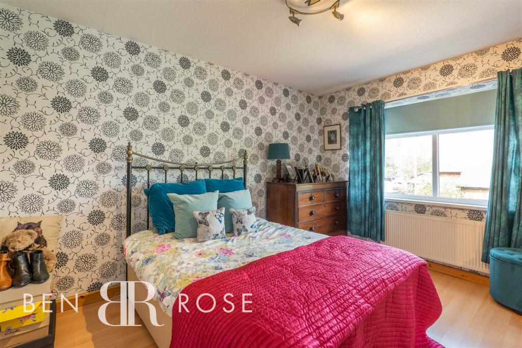 3 bedroom semidetached house for sale in New Road, Coppull, Chorley, PR7