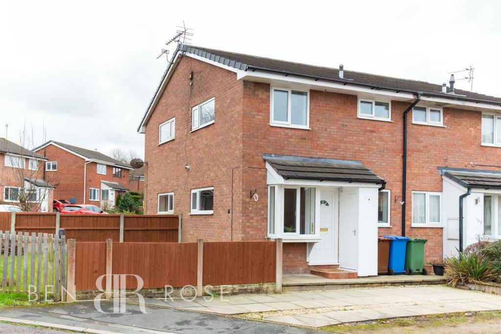 1 bedroom terraced house for sale in Draperfield Chorley, PR7 3PN, PR7