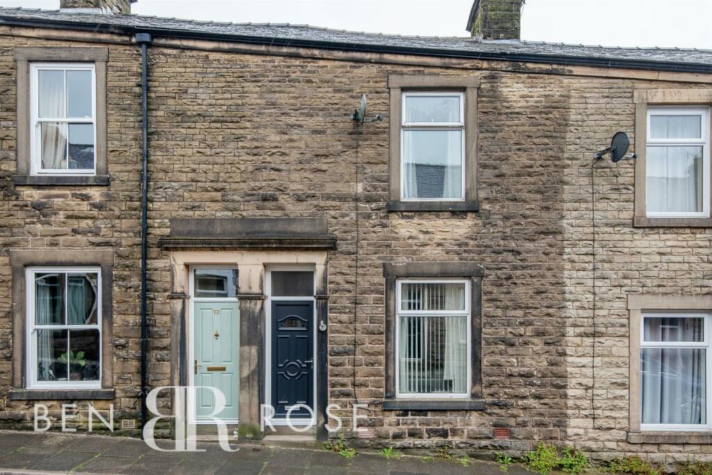 2 bedroom terraced house for sale in Hartington Road, Brinscall