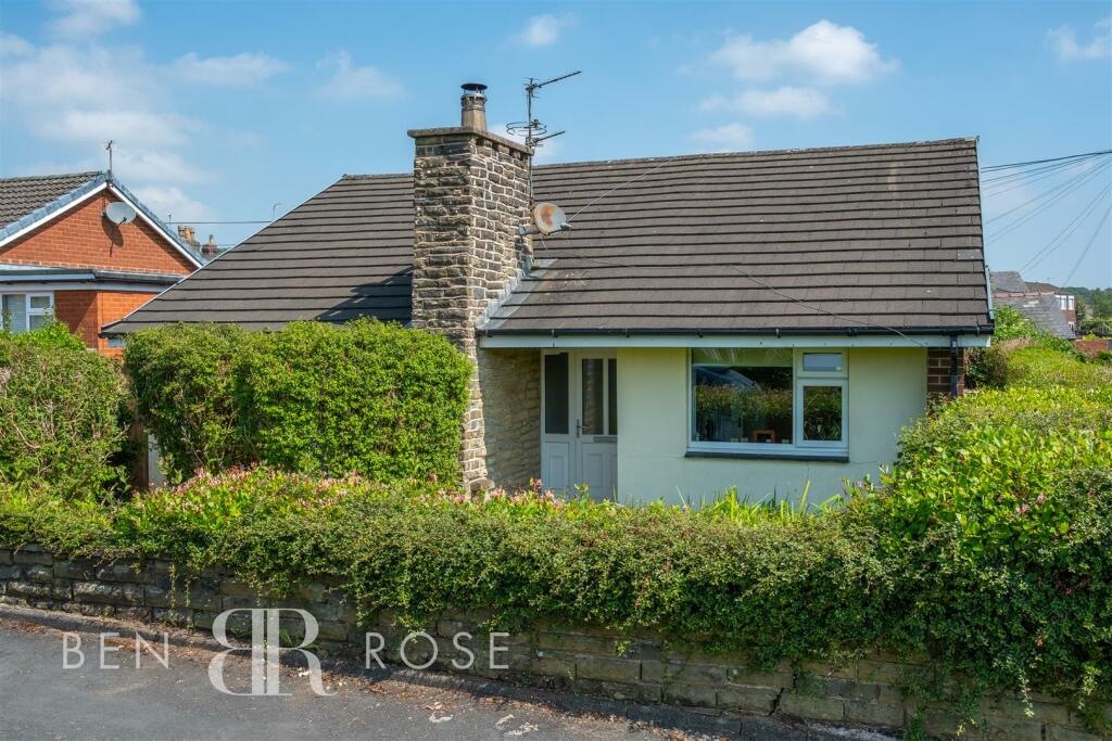 3 bedroom detached bungalow for sale in Larch Drive, Brinscall, Chorley
