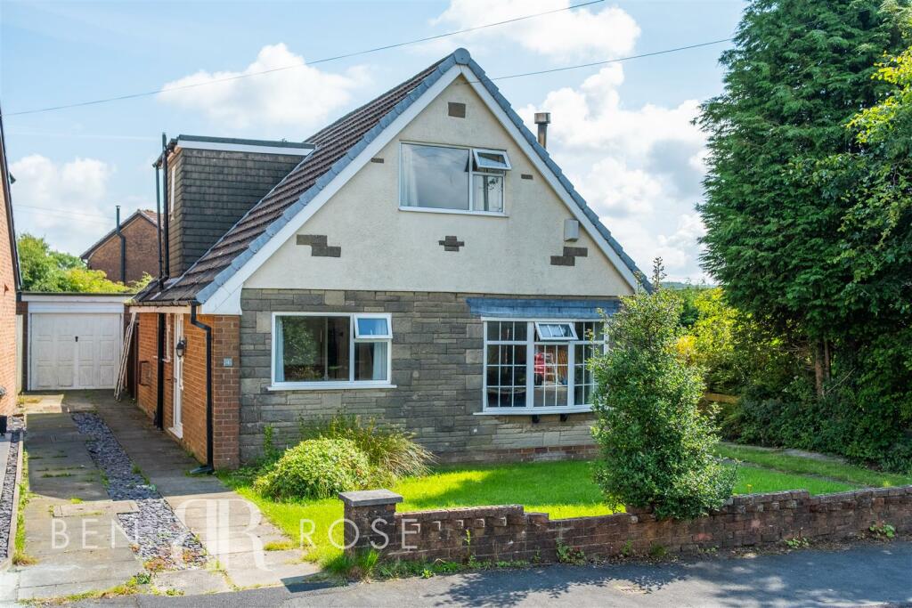 3 bedroom detached bungalow for sale in Ashmeadow Lane, Brinscall