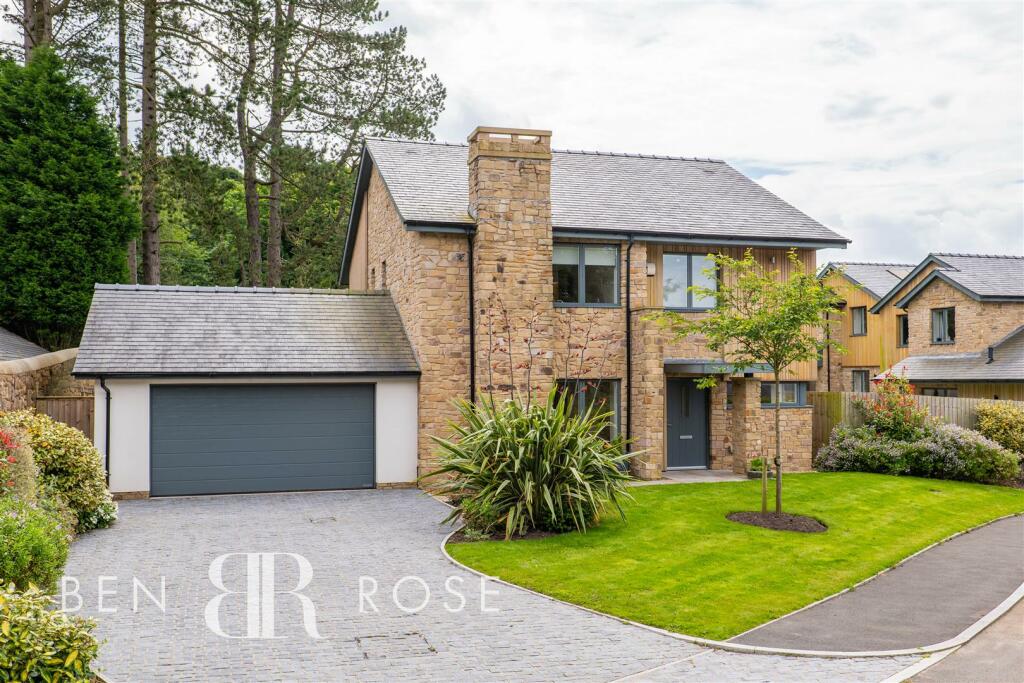 4 bedroom detached house for sale in Withnell Hall Gardens, Withnell