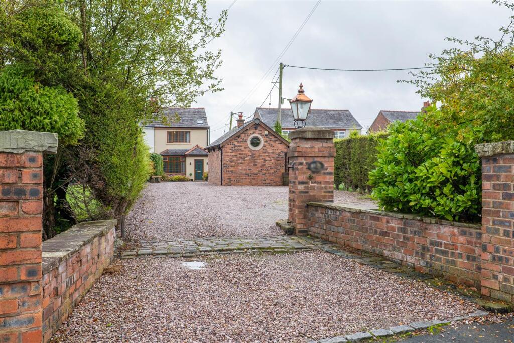 Main image of property: Town Lane, Charnock Richard, Chorley