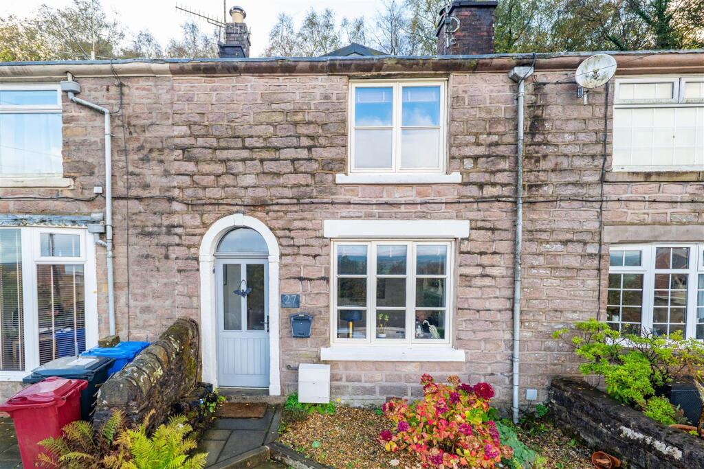 Main image of property: Billinge Side, Blackburn