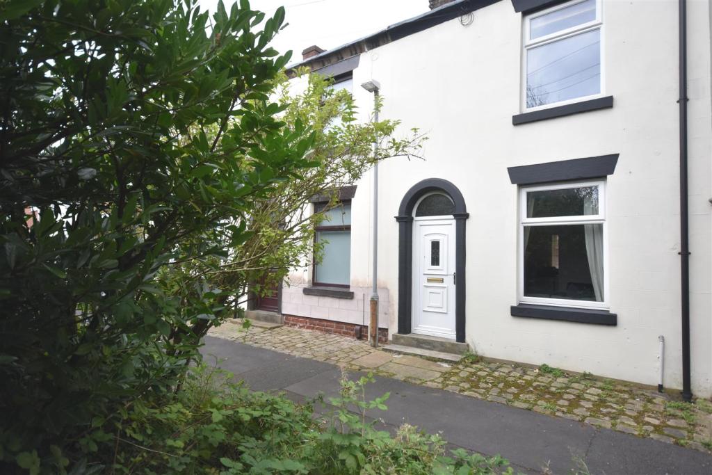 2 bedroom terraced house for sale in Victoria Terrace, Chorley, PR6