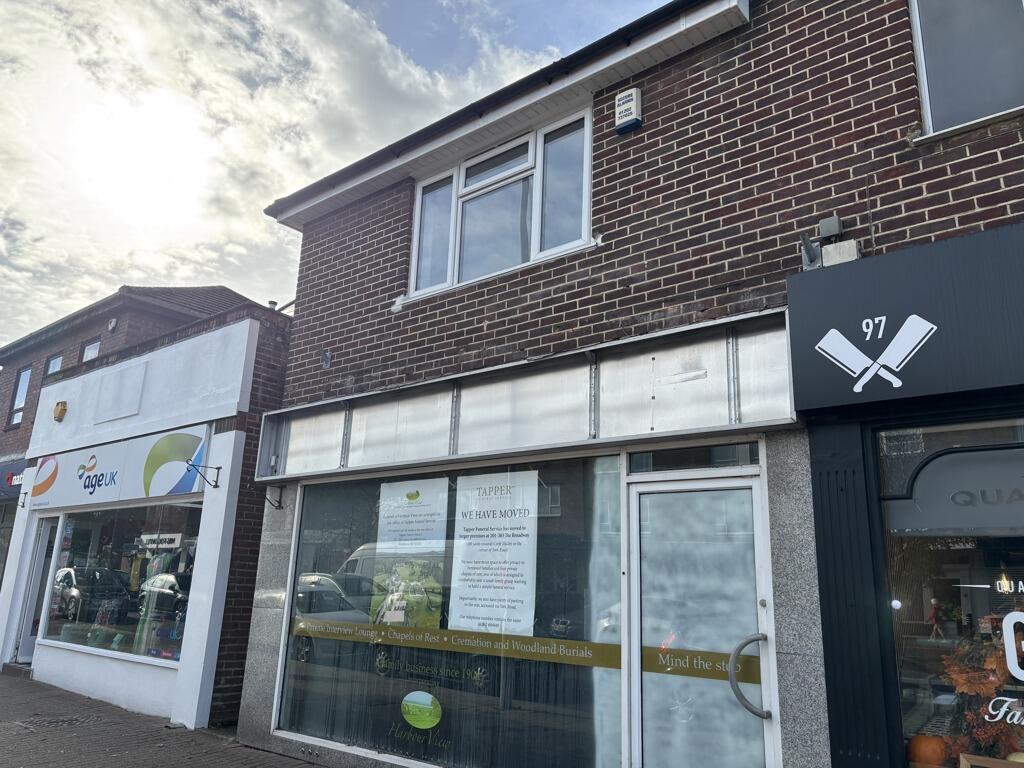 Main image of property: Lower Blandford Road, Broadstone, Dorset, BH18 8DH