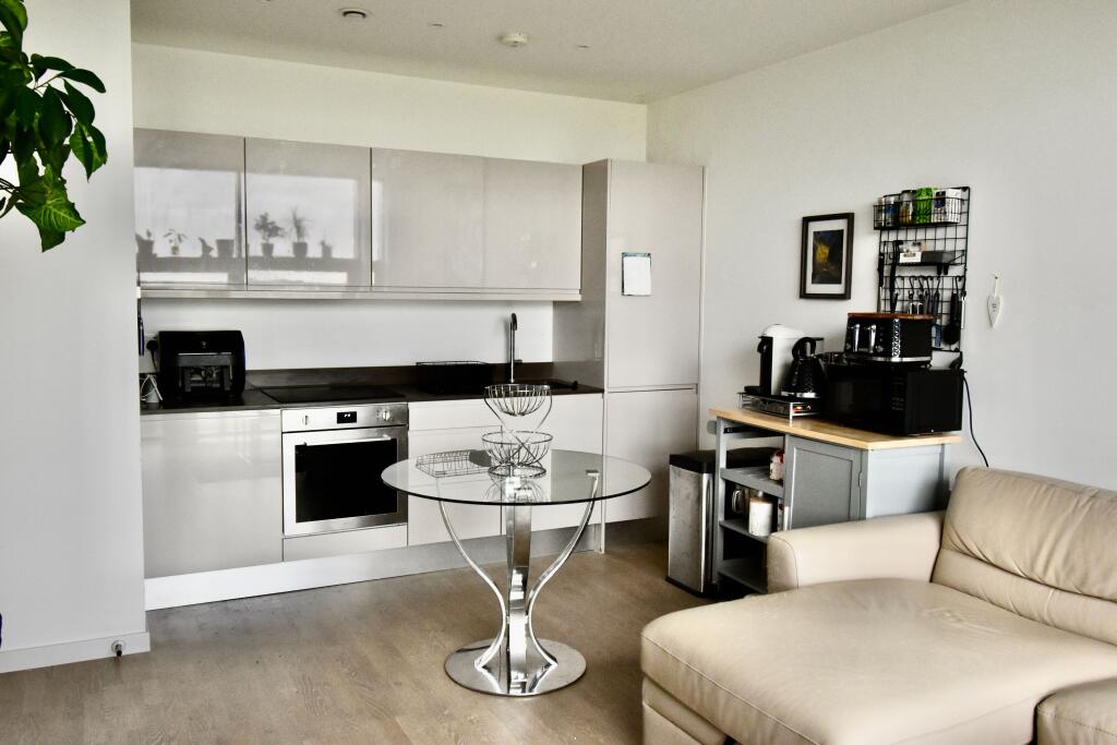 Main image of property: Medina House, 302-340 Silbury Boulevard, Milton Keynes