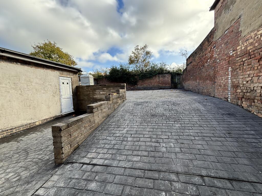 1 bedroom flat for rent in New Buildings, HINCKLEY, LE10