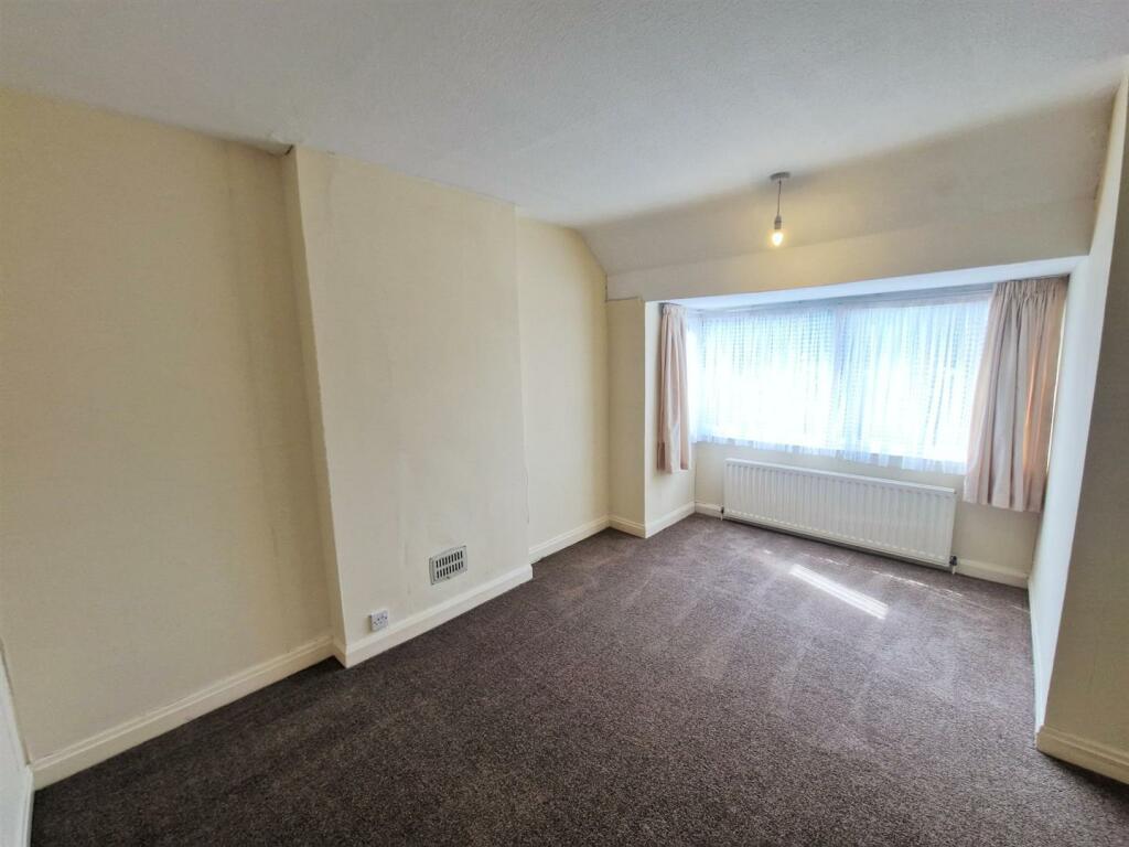 Broughton Crescent, Longbridge