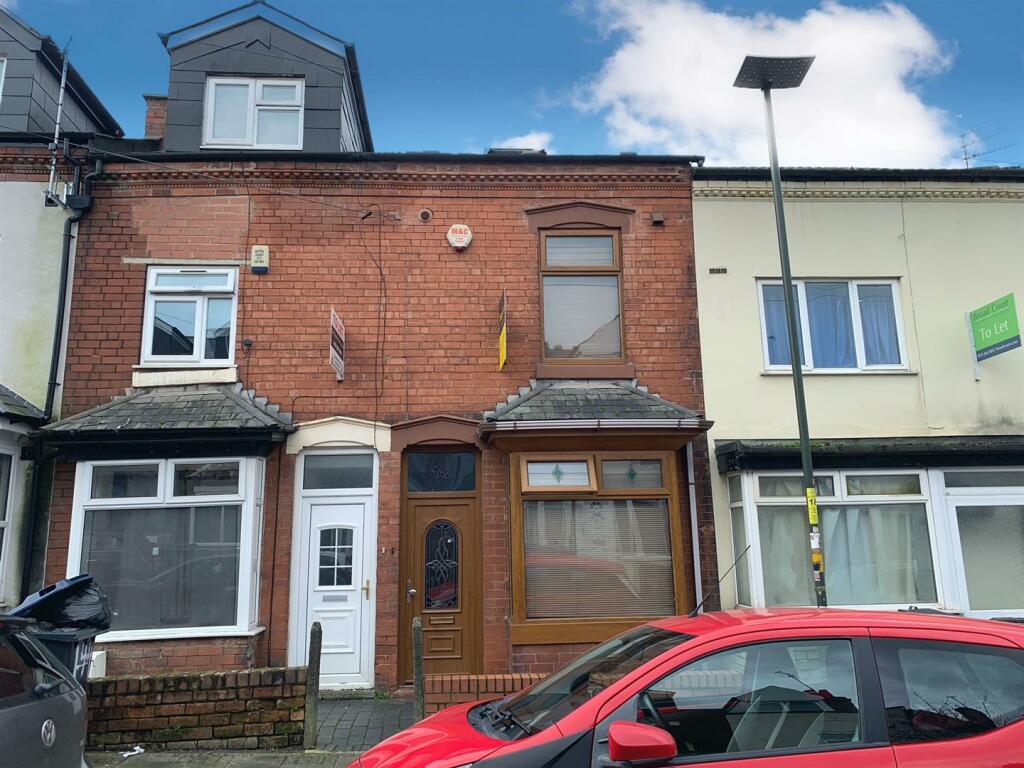 5 bedroom terraced house for sale in Dawlish Road, Selly Oak, Birmingham, B29