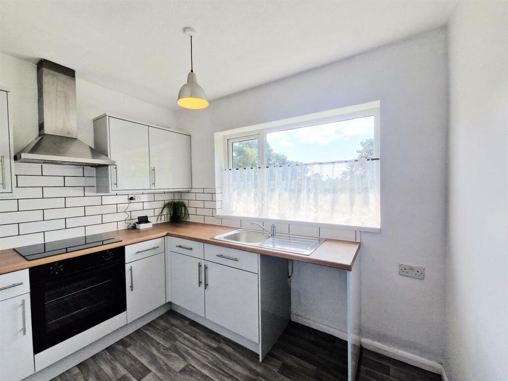 Additional property image - South Road, Northfield, Birmingham, B31