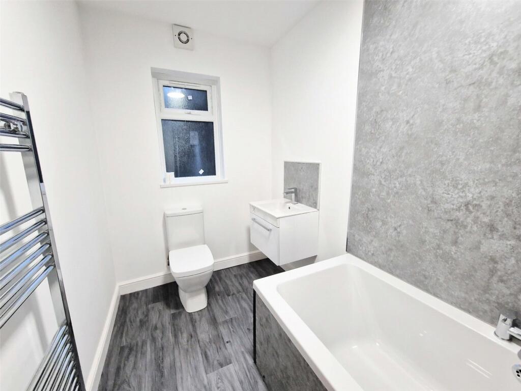 Additional property image - St Heliers Road, Northfield, Birmingham, B31