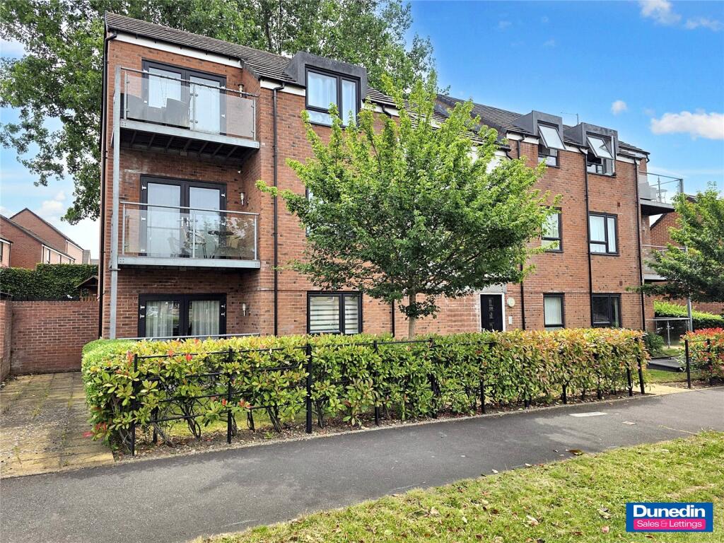 Main image of property: 136 Frogmill Road, Northfield, Birmingham, B31