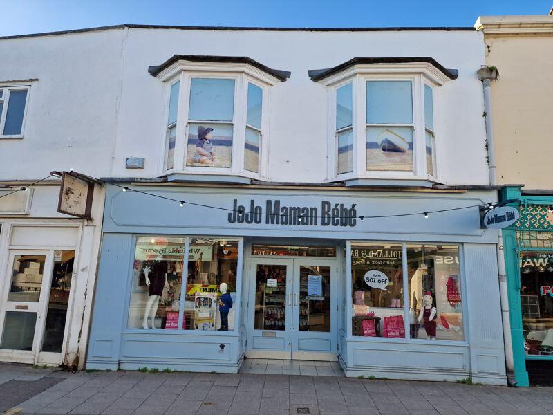 Commercial property for rent in High Street, Whitstable, CT5