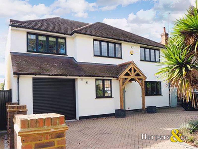 4 bedroom detached house for sale in Parkwood Road, Bexley, DA5