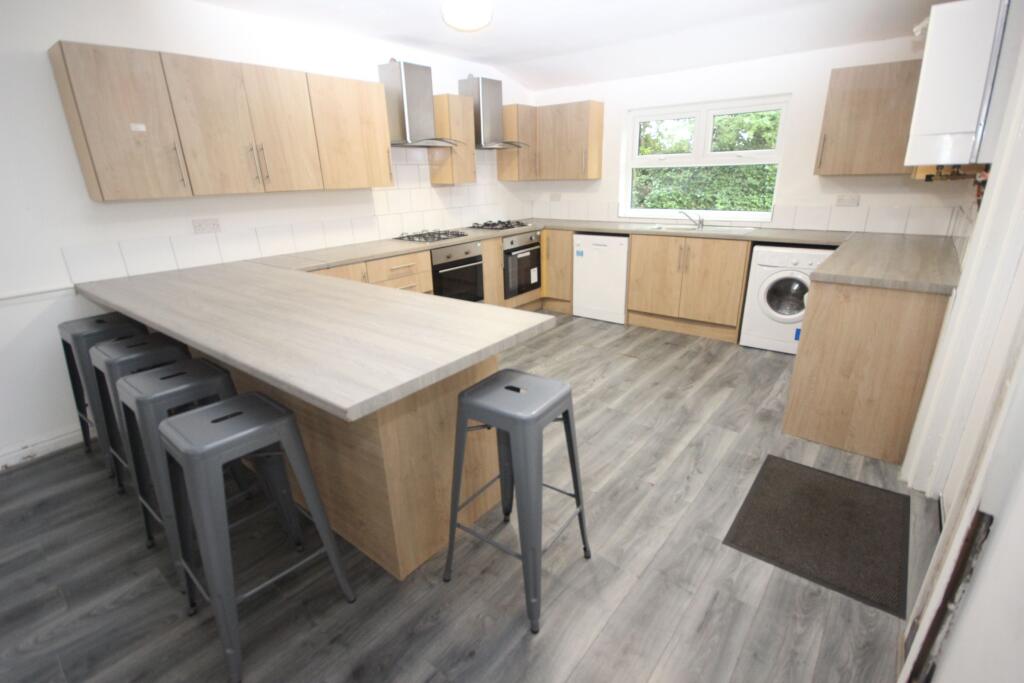 Main image of property: Brompton Avenue, L17