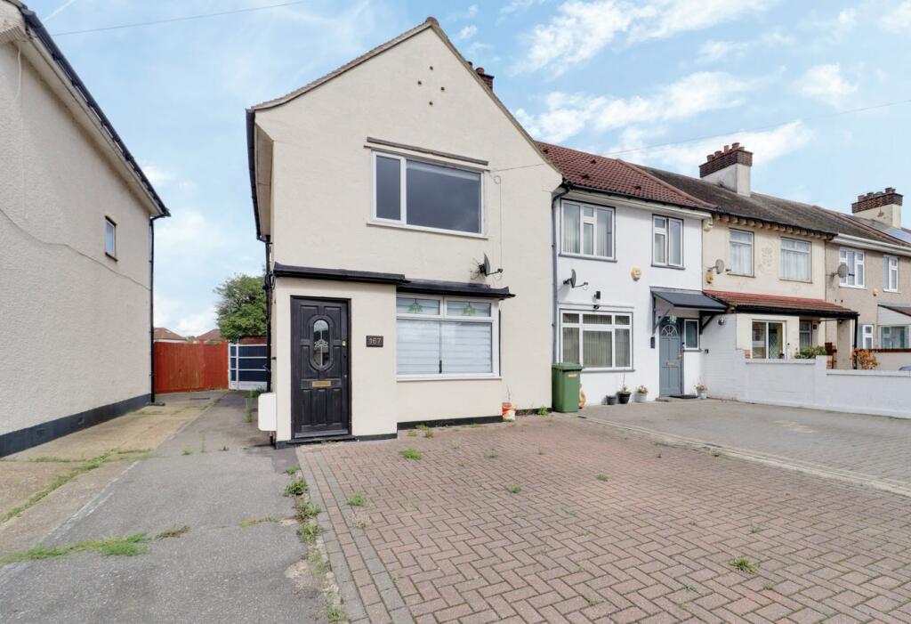 Main image of property: Wennington Road, Rainham, RM13