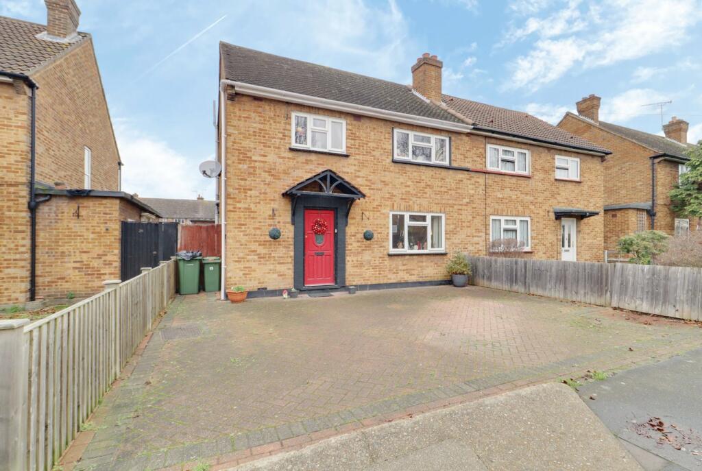 3 bedroom semi-detached house