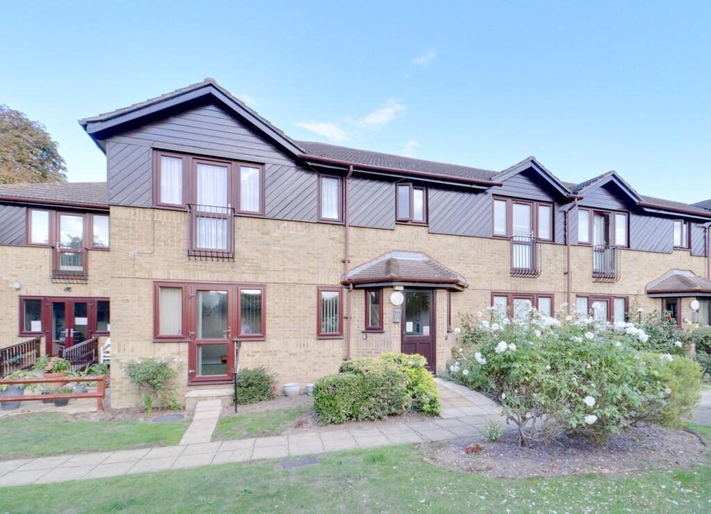 Main image of property: Upminster Road South, Rainham, RM13