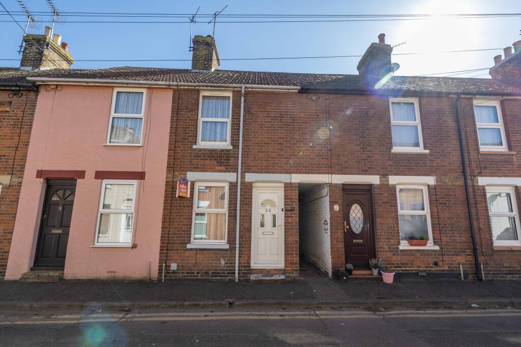 Main image of property: Luton Road, Faversham, ME13