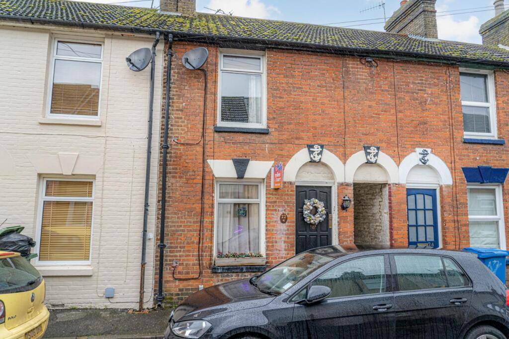 Main image of property: Luton Road, Faversham, ME13