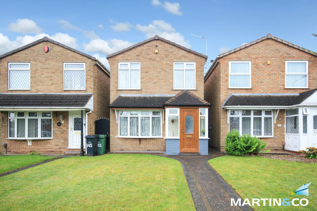3 bedroom detached house for sale in Sedgley Road, Dudley, DY1