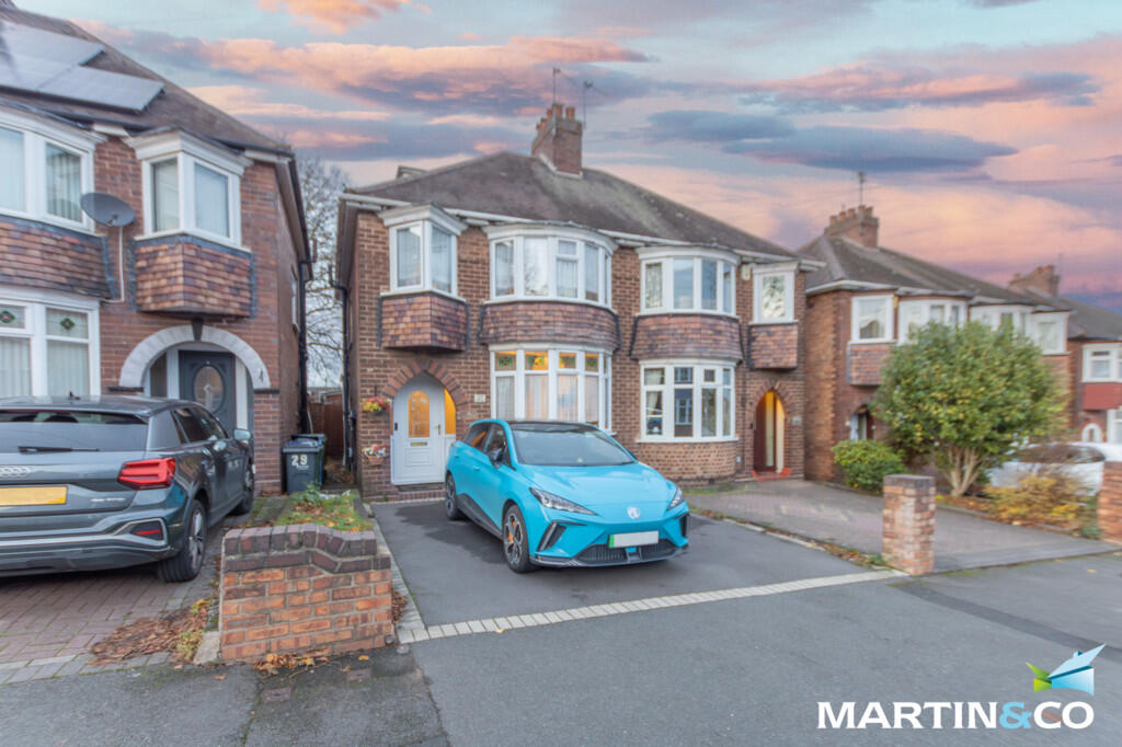 Main image of property: The Broadway, West Bromwich, B71