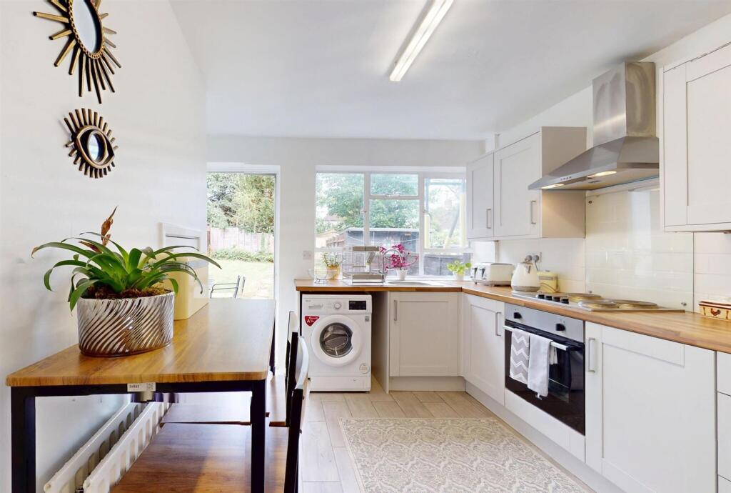 Main image of property: Endersby Road, Barnet EN5