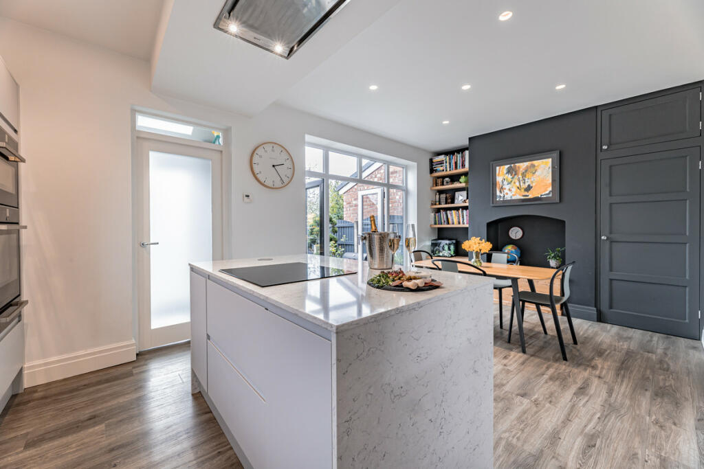 3 bedroom semidetached house for sale in Moss Lane, Bramhall, SK7