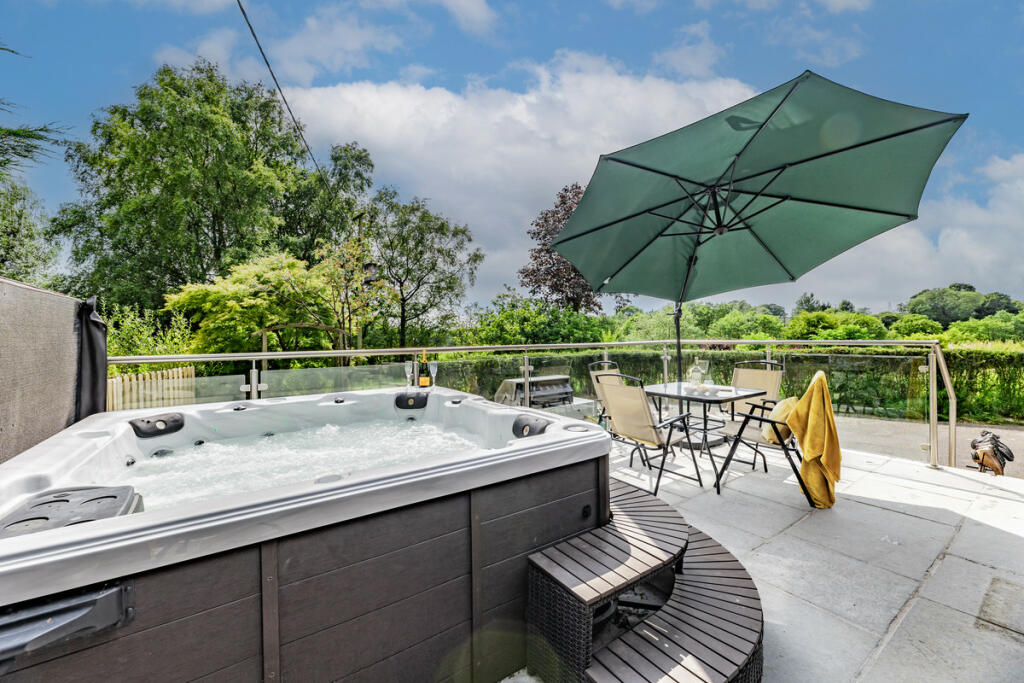 Additional property image - Cuckstool Lane, Fence, BB12