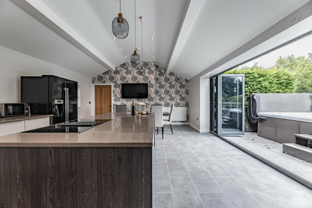 Additional property image - Cuckstool Lane, Fence, BB12