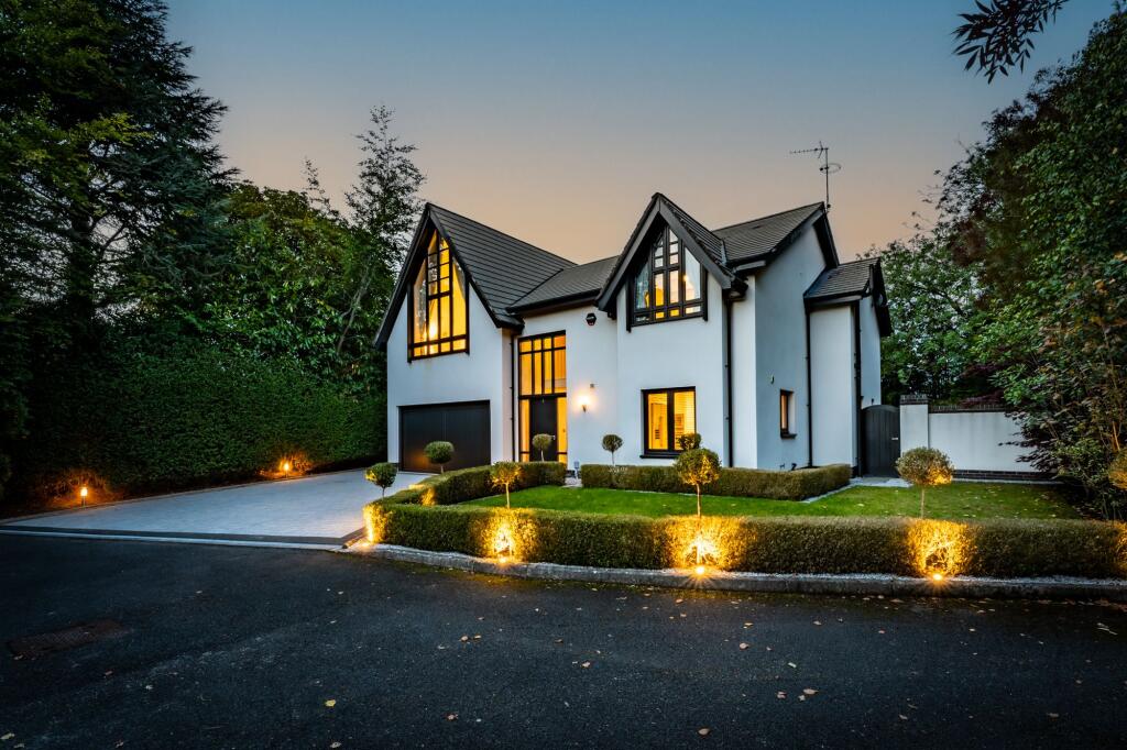 Main image of property: Vermont Gardens, Cheadle Hulme, SK8
