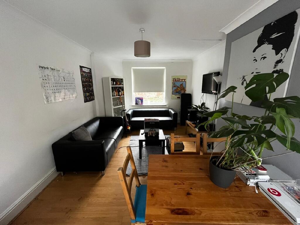 Main image of property: Rolleston Drive (D), Lenton, Nottingham, Nottinghamshire, NG7