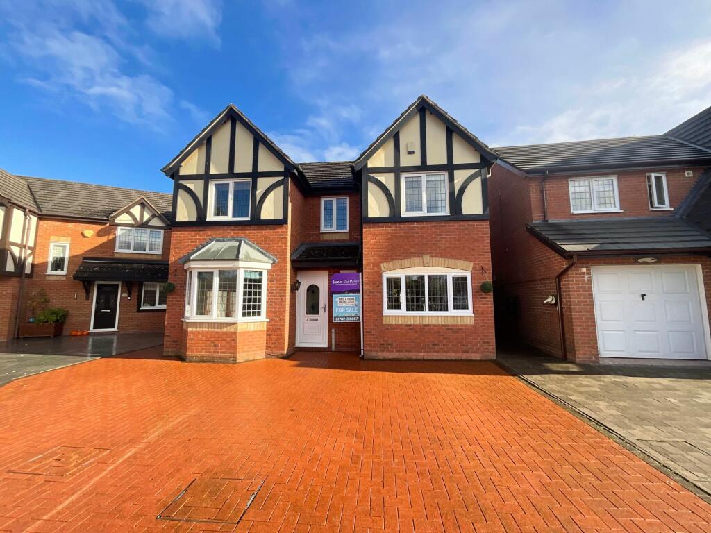 4 bedroom detached house for sale in Ryeland Close, Lightwood, ST3