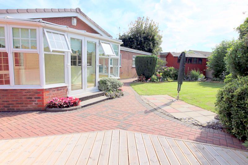 Bedroom Detached Bungalow For Sale In Sperry Close Meir Park St