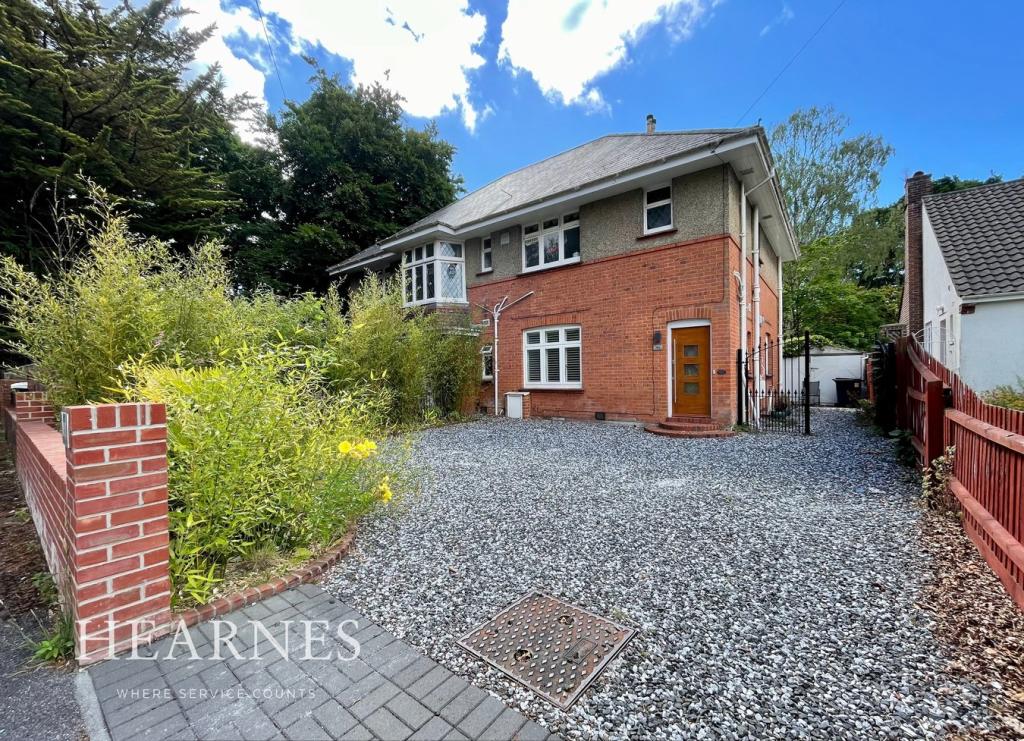 3 bedroom apartment for sale in Dunkeld Road, Talbot Woods, Bournemouth