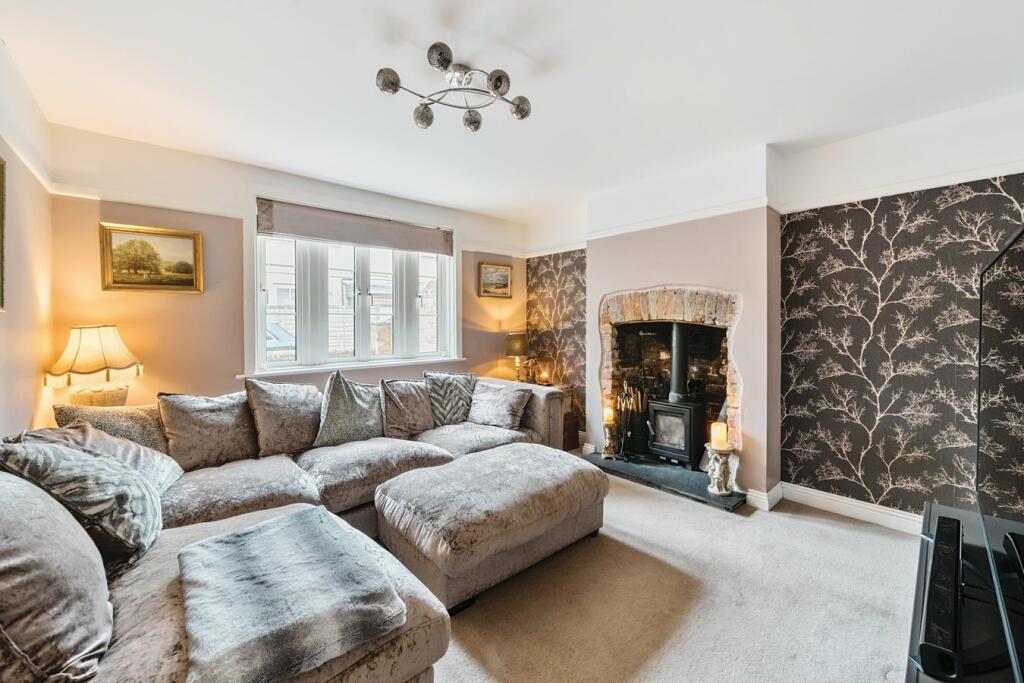 Additional property image - Muscliffe Lane, Muscliff, Bournemouth, BH9