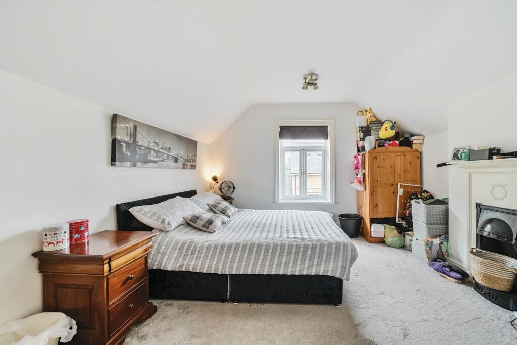 Additional property image - Muscliffe Lane, Muscliff, Bournemouth, BH9