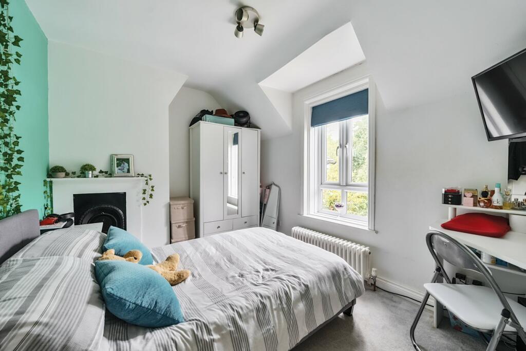 Additional property image - Muscliffe Lane, Muscliff, Bournemouth, BH9