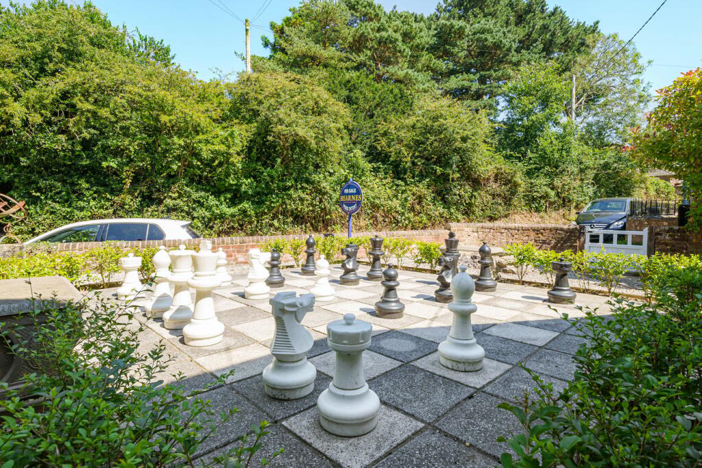 Additional property image - Muscliffe Lane, Muscliff, Bournemouth, BH9