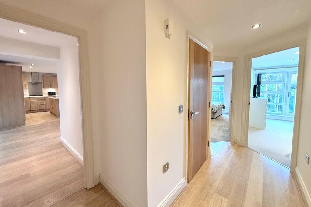 Additional property image - Boscombe Spa Road, Boscombe Spa, Bournemouth, BH5