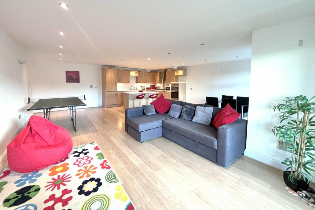 Additional property image - Boscombe Spa Road, Boscombe Spa, Bournemouth, BH5