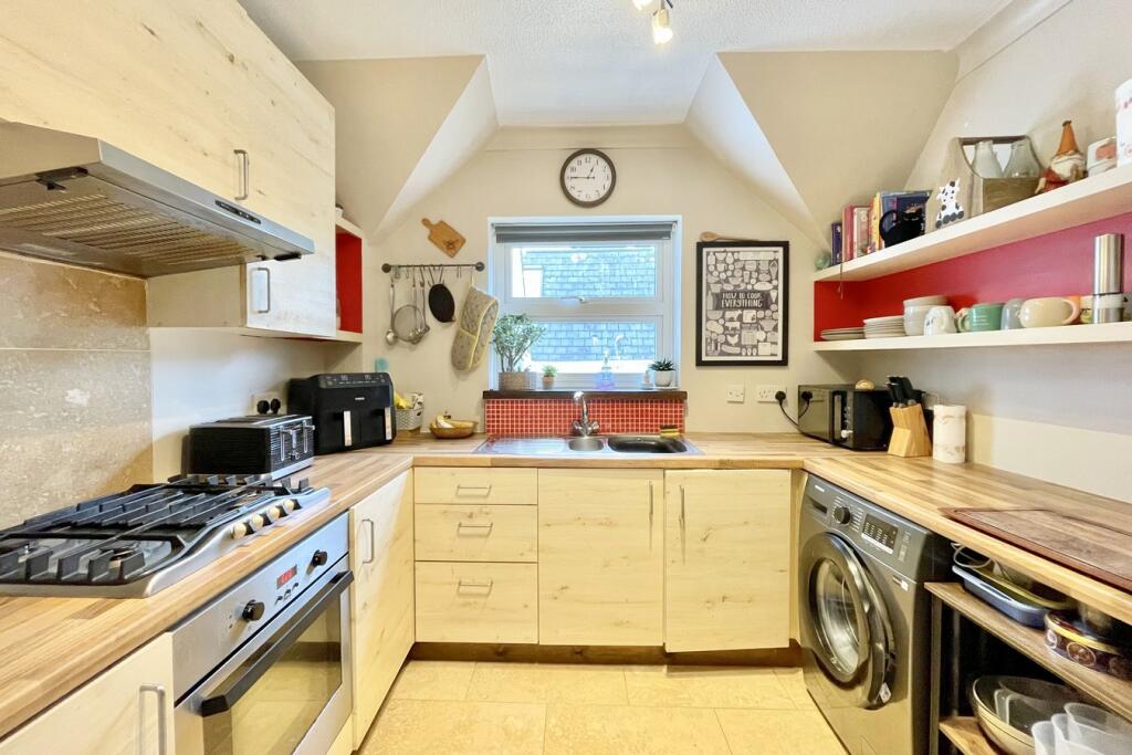 Additional property image - Cavendish Road, Bournemouth, BH1