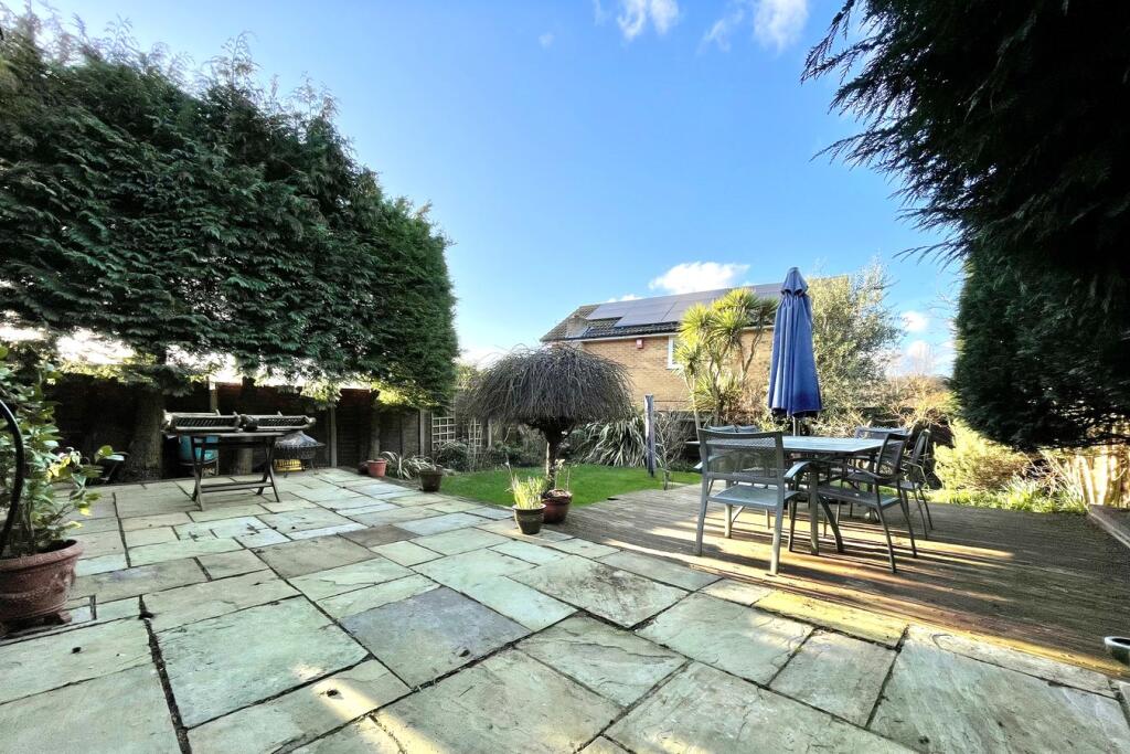 Additional property image - Laidlaw Close, Talbot Village, Poole, BH12
