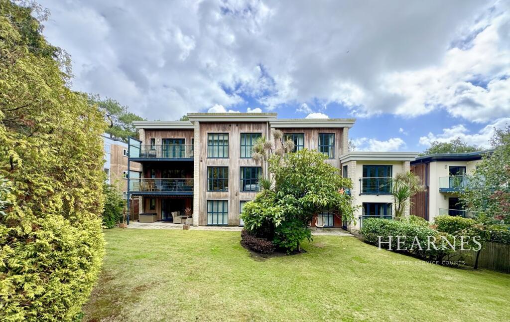 Main image of property: Glenferness Avenue, Talbot Woods, Bournemouth, BH4