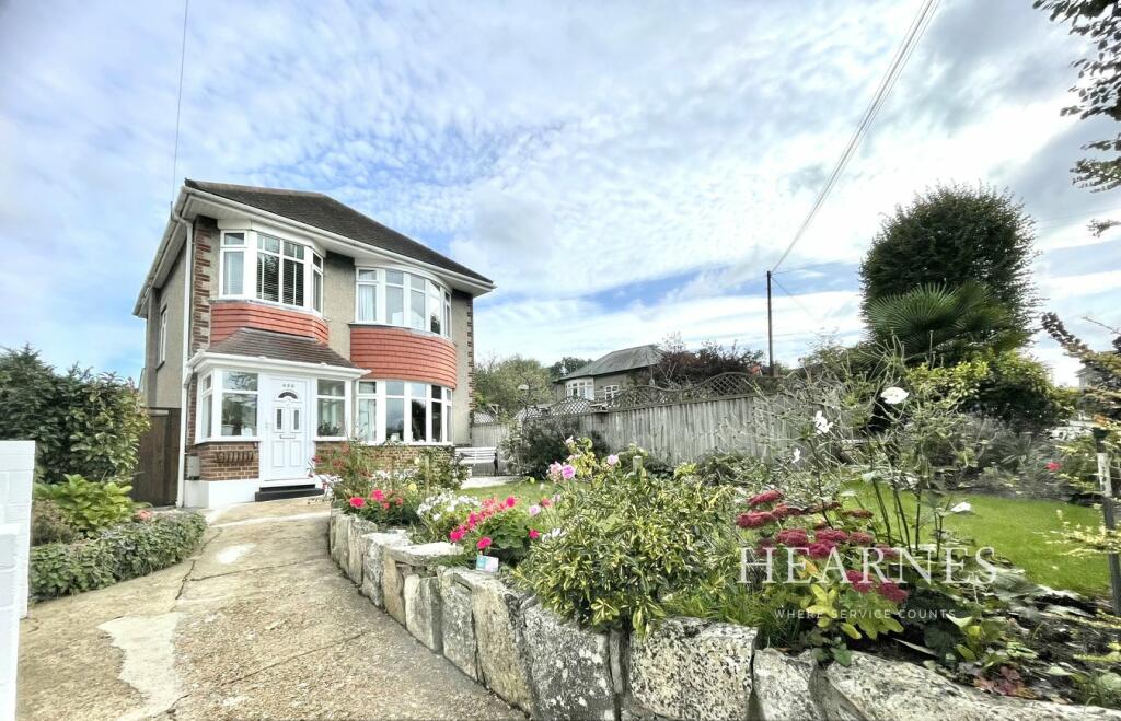 3 bedroom detached house for sale in Charminster Road, Bournemouth, BH8