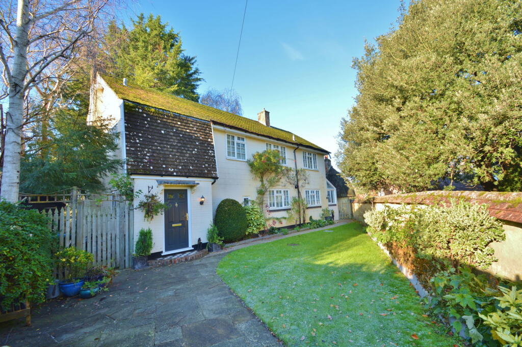 Main image of property: Gibson Lane, Haddenham